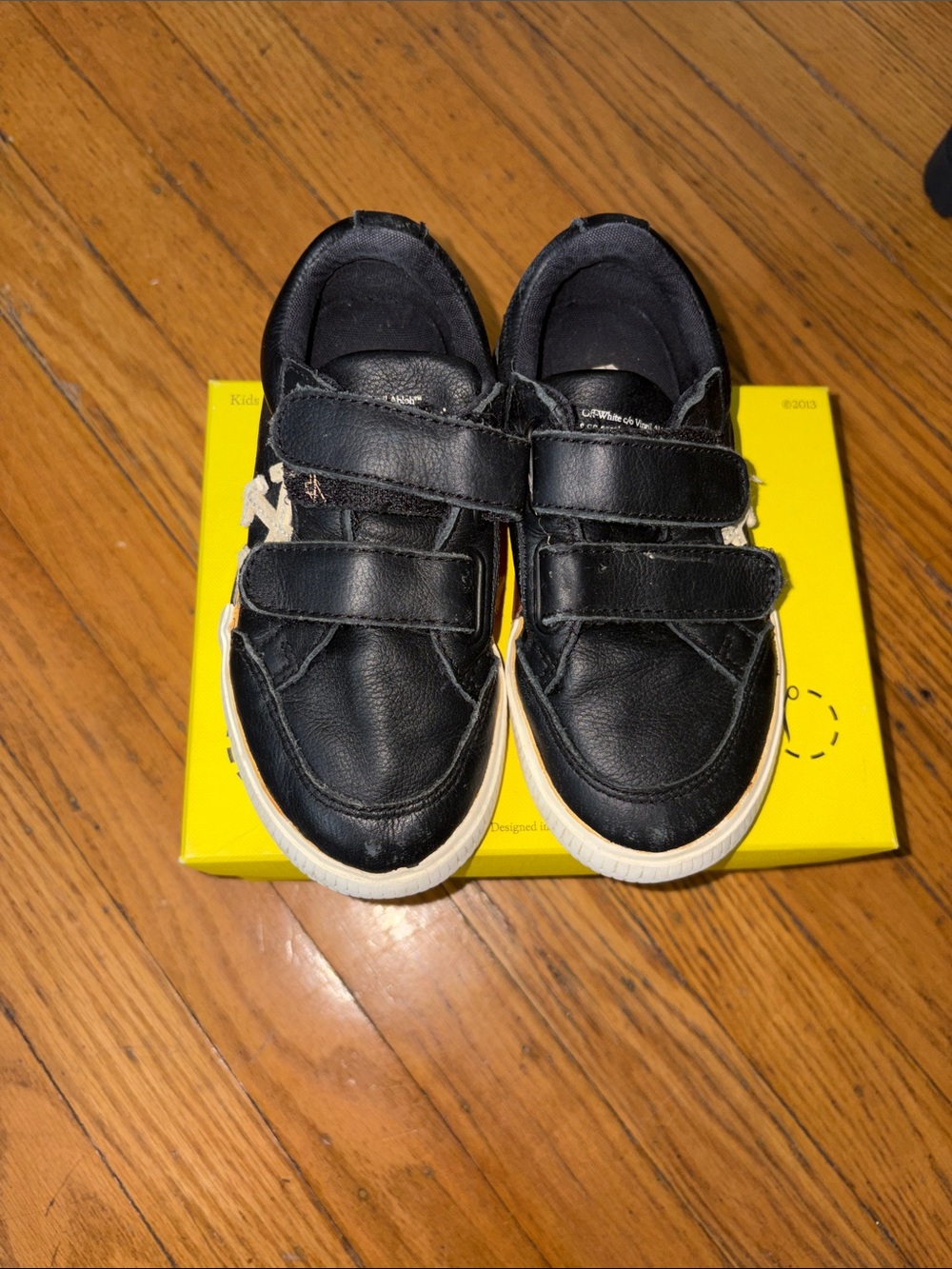 Kids OFF-WHITE Black Leather Velcro Sneakers